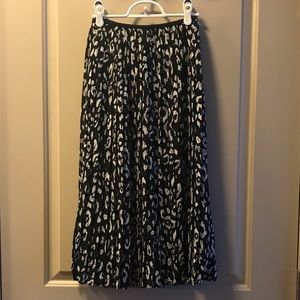 Black & White Animal Print Midi Skirt